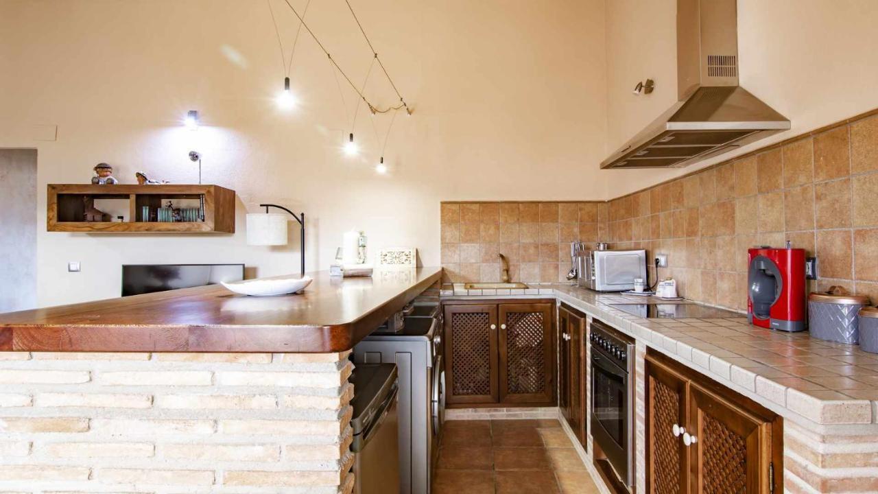 Atico Con Vistas En Albentosa La Torre Apartment Bagian luar foto
