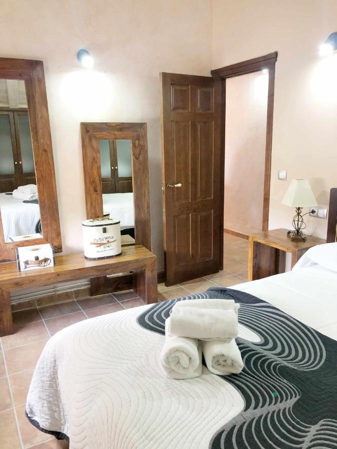 Atico Con Vistas En Albentosa La Torre Apartment Bagian luar foto